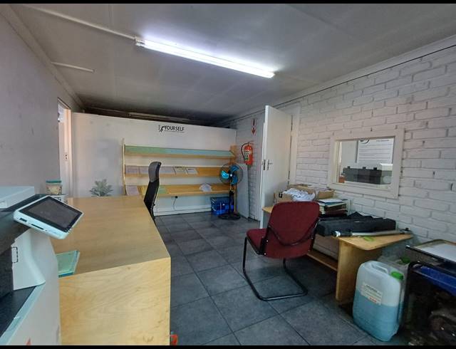 256M² BUILDING FOR SALE IN BRAKPAN CENTRAL